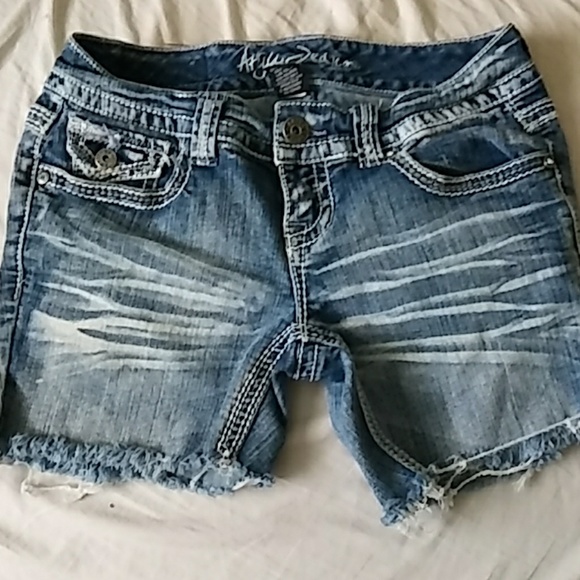 Airya awesome shorts - Picture 8 of 8